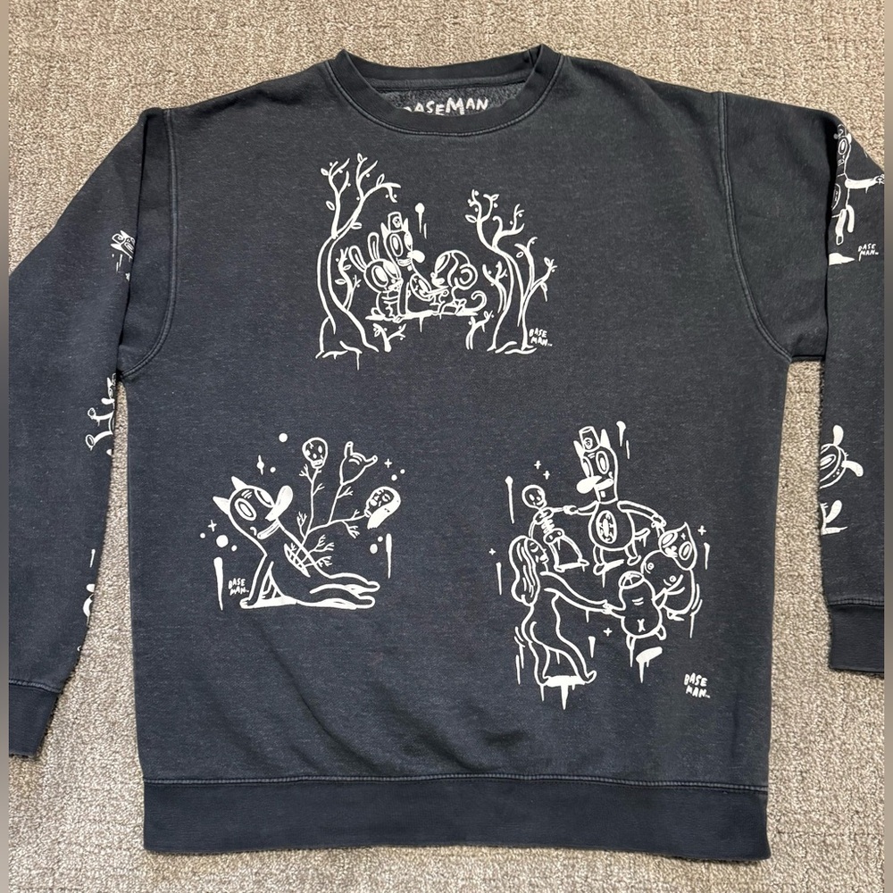 Basemen sweatshirt from urban outfitters.  Men’s large - Picture 5 of 8